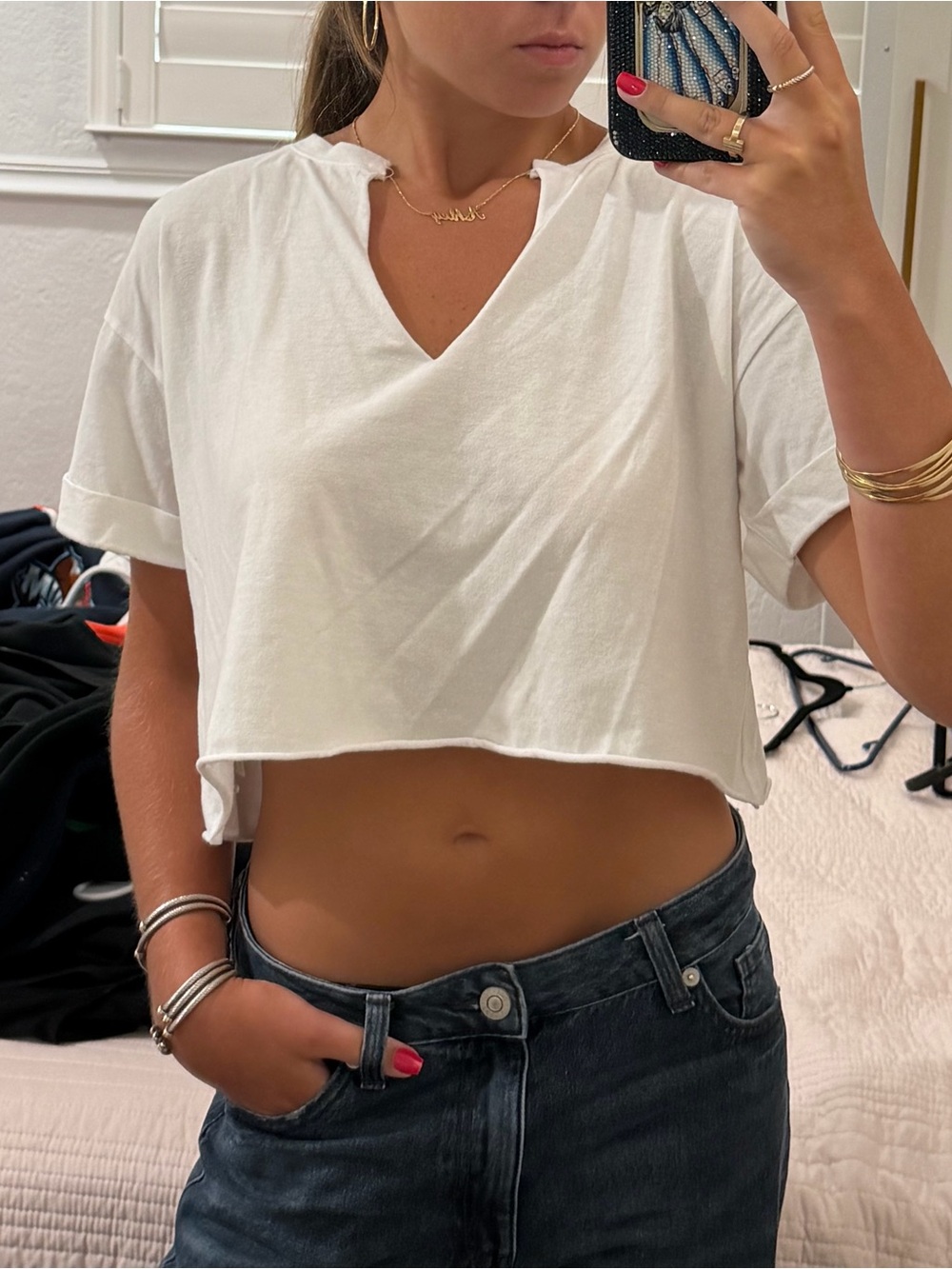 Forever 21 White Cropped V-Neck Tee